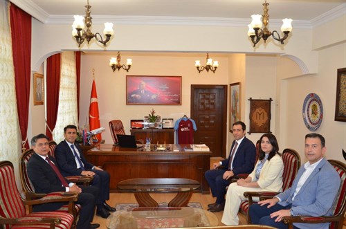 Bilecik Valimiz Şefik Aygöl’den İlçe Kaymakamımız Ömer Faruk Tuncer’e Veda Ziyareti